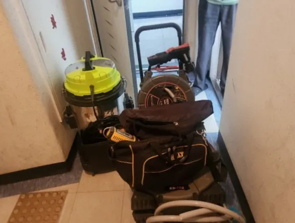 고양시 일산 싱크대 하부장 막힘, 오수 역류와 기름 슬러지 배관 청소